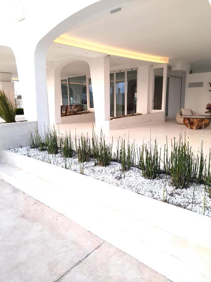 B&B Valentino Luxury Rooms By Salentolimit Porto Cesareo Exterior foto